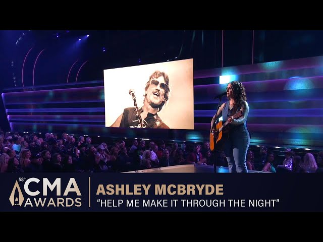 Ashley McBryde’s Heartfelt Performance at the 2024 CMA Awards: A Tribute to Kris Kristofferson